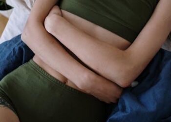 Rewiring Pain: My Journey Through the Neuroscience of Suffering to a Life Reclaimed